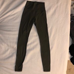 Lululemon Aligns 25” - Olive green